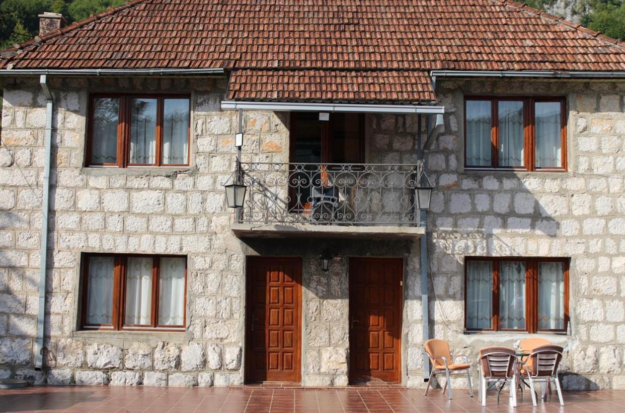 Tara Bridge Castle Hotel Zabljak  Exterior photo